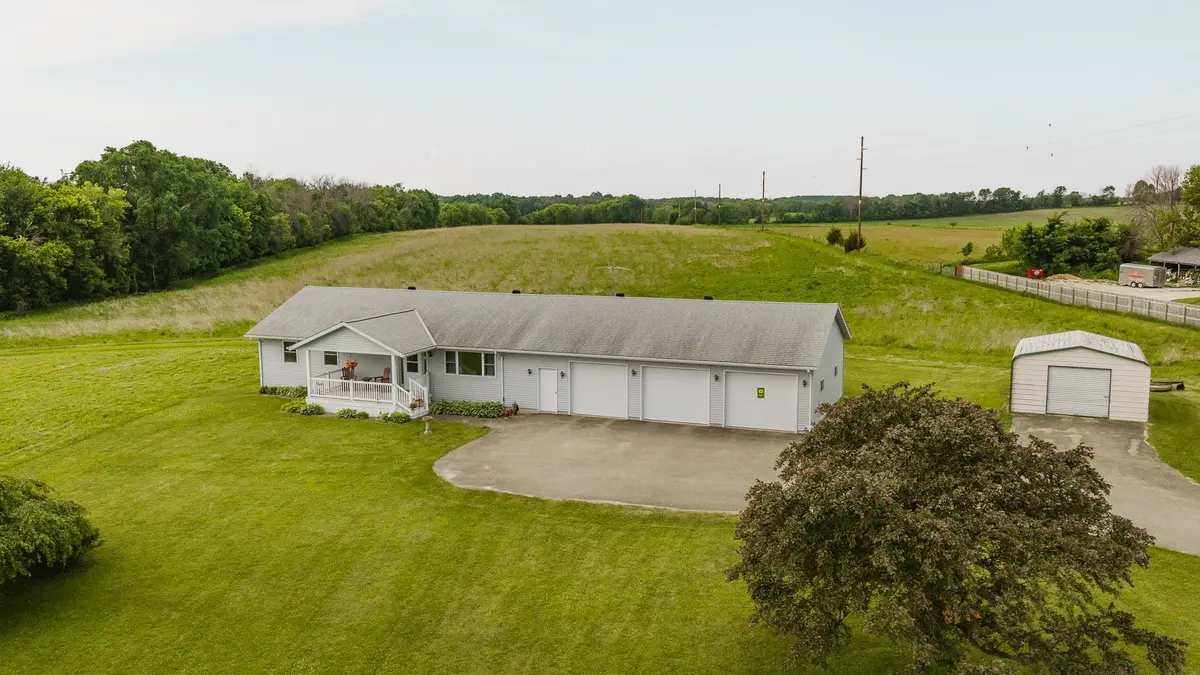 2000 370 Street, Osage, IA 50461