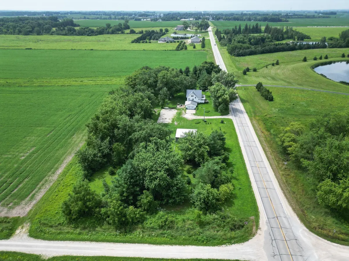 1563 Piedmont AVE, Tripoli, IA 50676