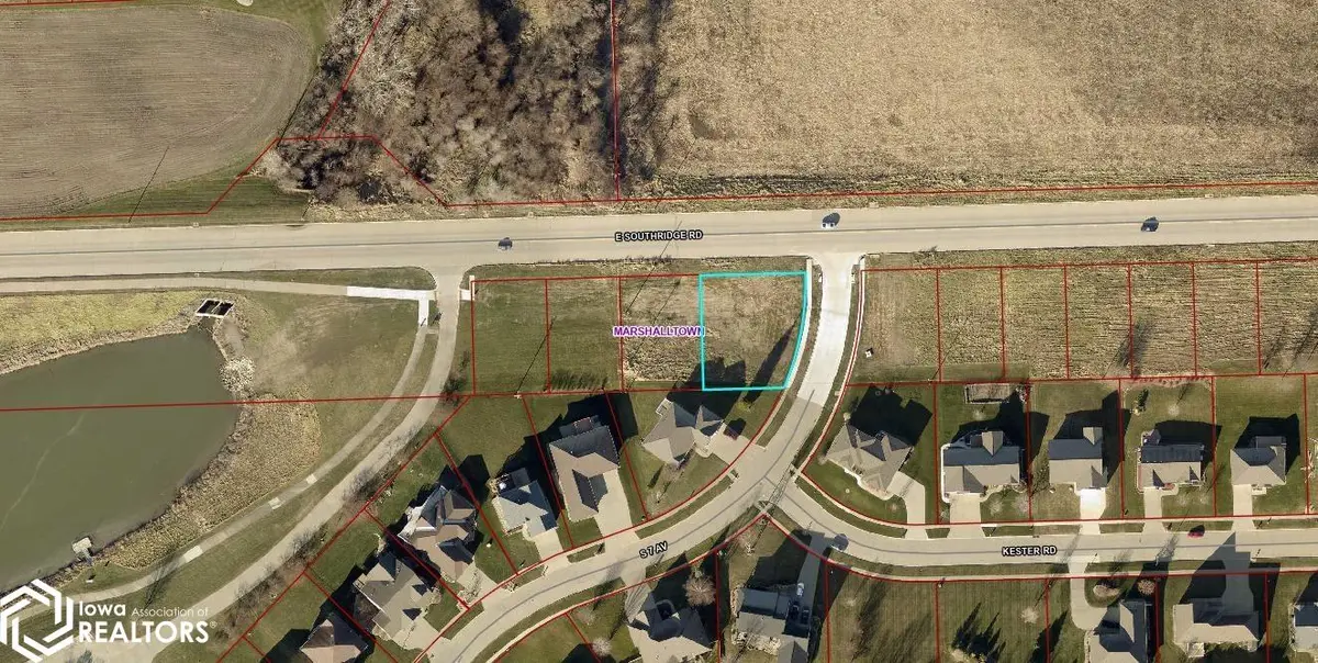 903 E Southridge RD, Marshalltown, IA 50158