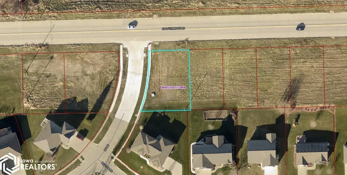 1001 E Southrdige RD, Marshalltown, IA 50158