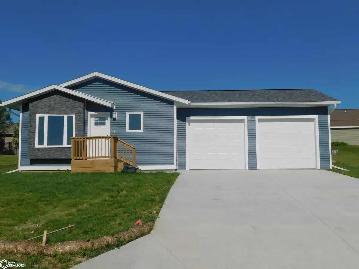 216 10th Street, Manilla, IA 51454