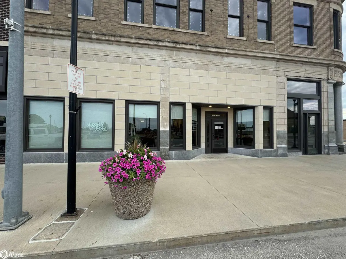 203 W Adams, Creston, IA 50801