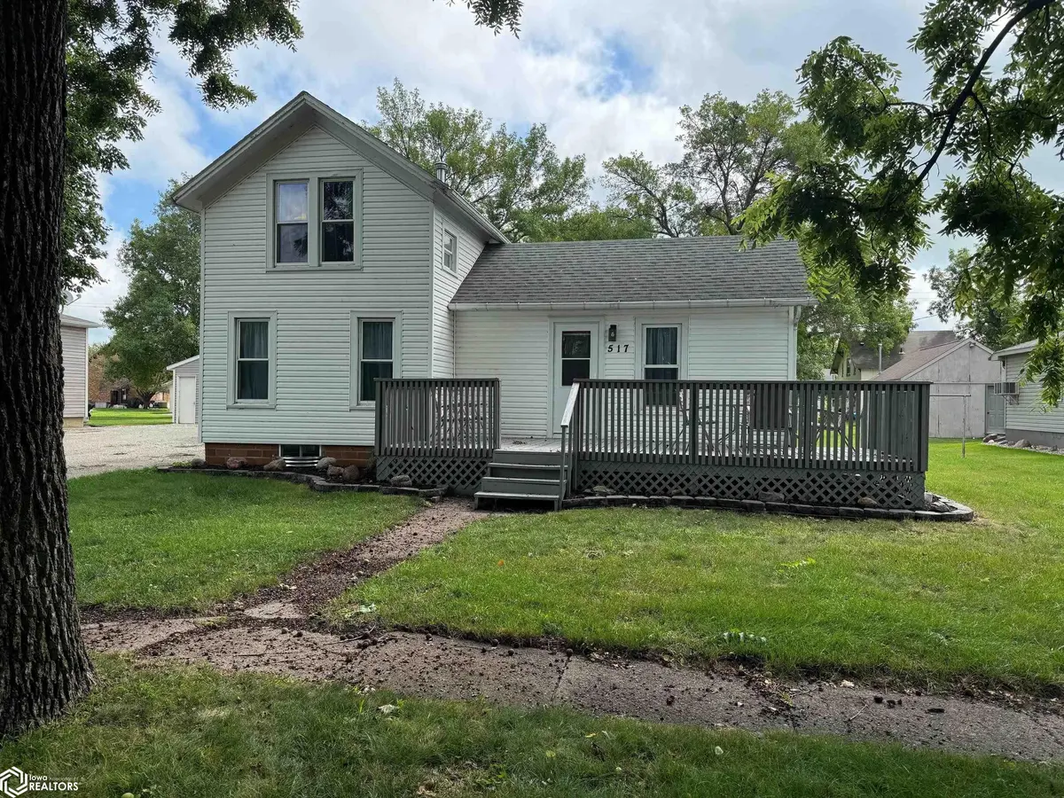 517 7th ST, Whittemore, IA 50598