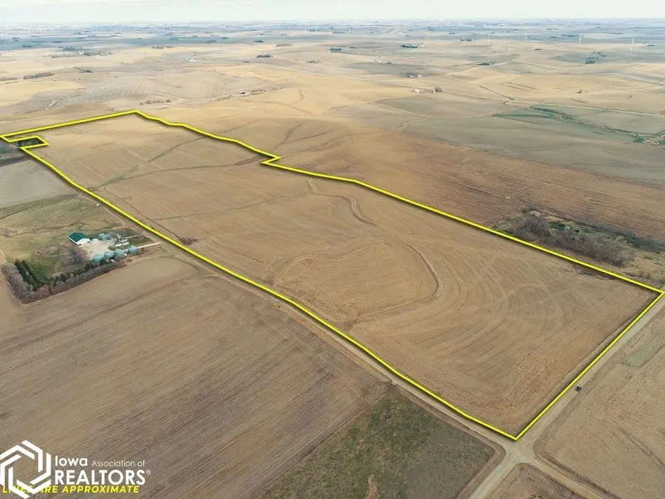 3879 B Ave, IA 51436