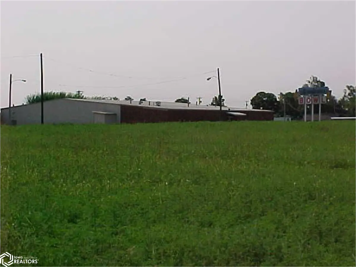 4420 Ave L, Fort Madison, IA 52627