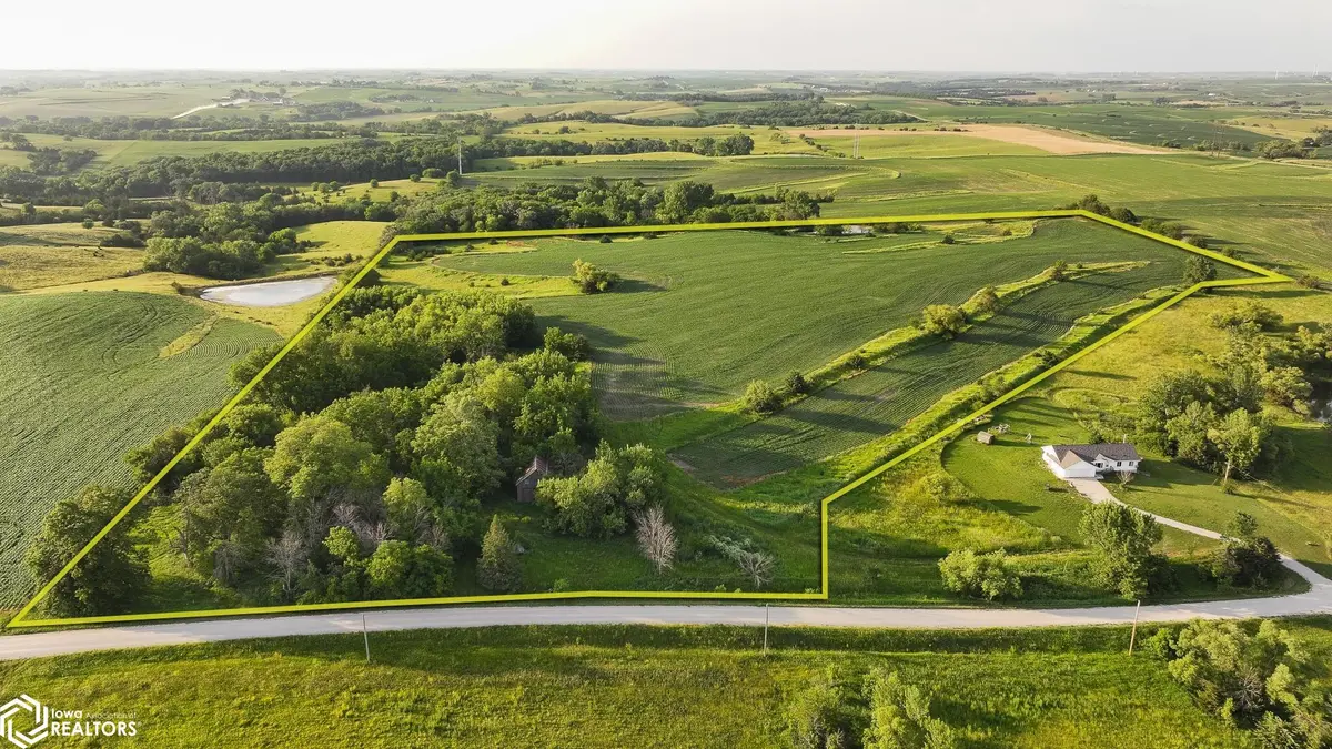 1565 330th St., Orient, IA 50858