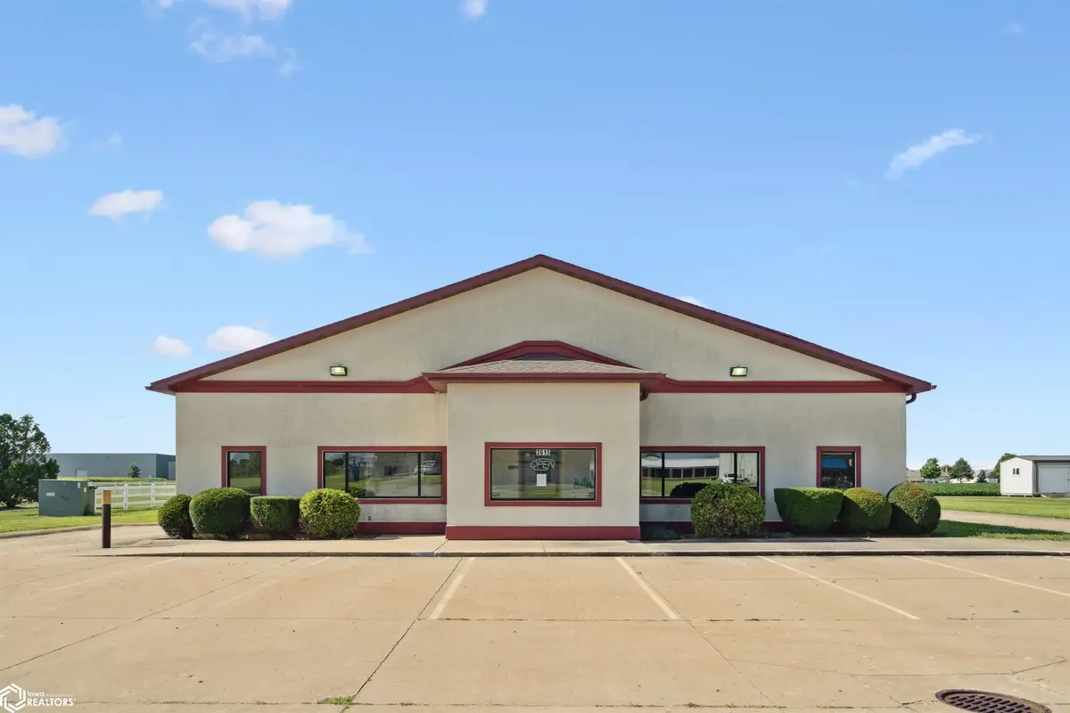 3615 Flint Ridge DR, Burlington, IA 52601