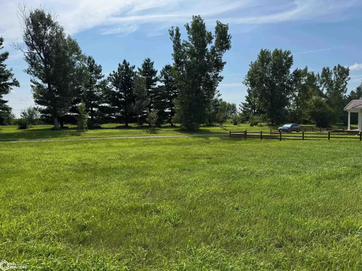 Jai AVE, Fairfield, IA 52556