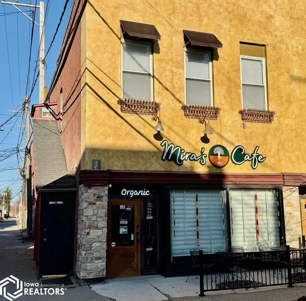 112 N Main ST, Fairfield, IA 52556