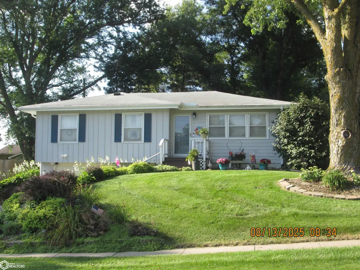 611 E 18th ST, Atlantic, IA 50022