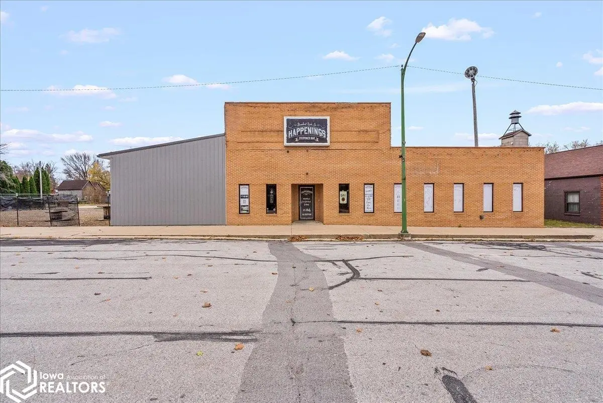 508 W Market ST, Steamboat Rock, IA 50672