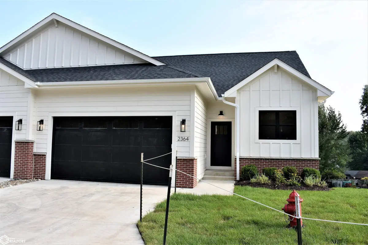 2364 River RD, Iowa Falls, IA 50126