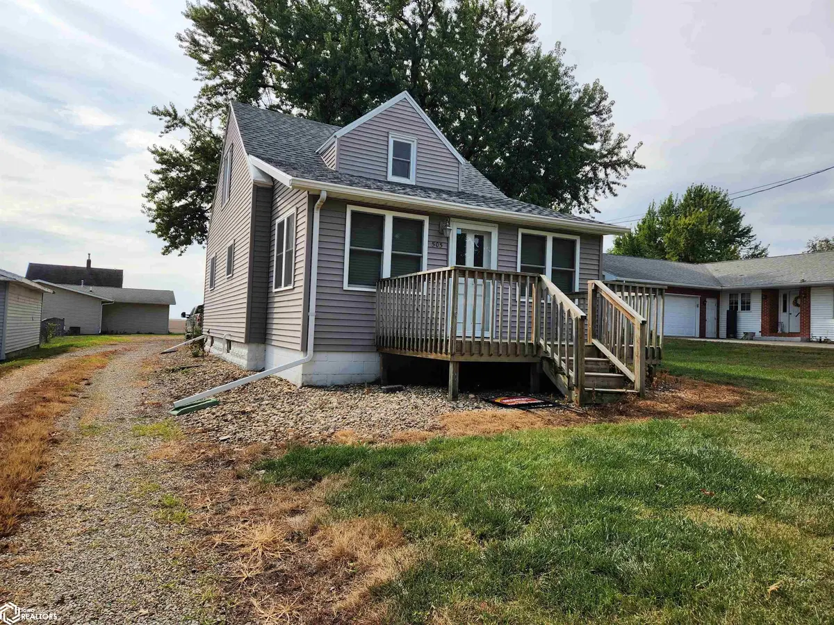 505 Mowery ST, Traer, IA 50675