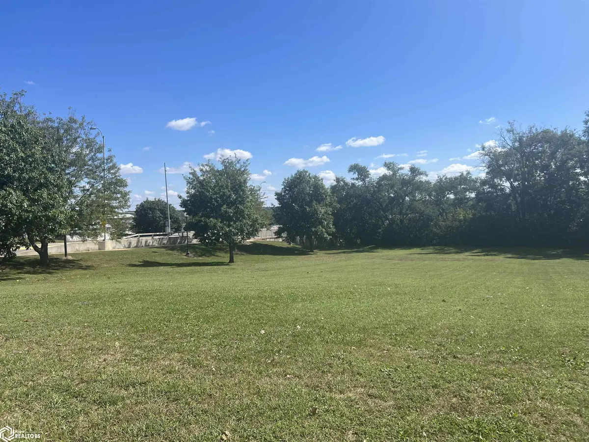 2nd Main ST, Keokuk, IA 52632
