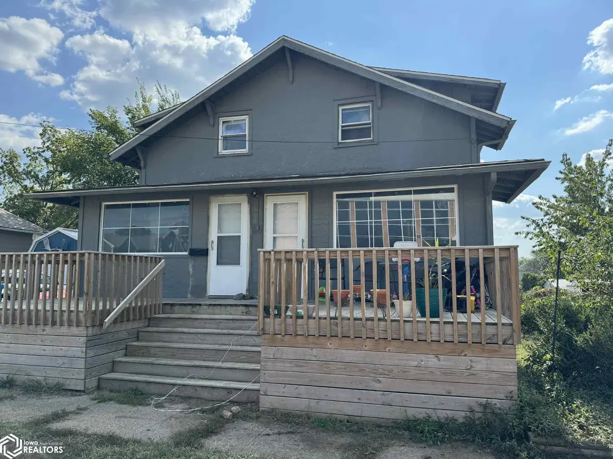 301 E Walsh ST, Centerville, IA 52544