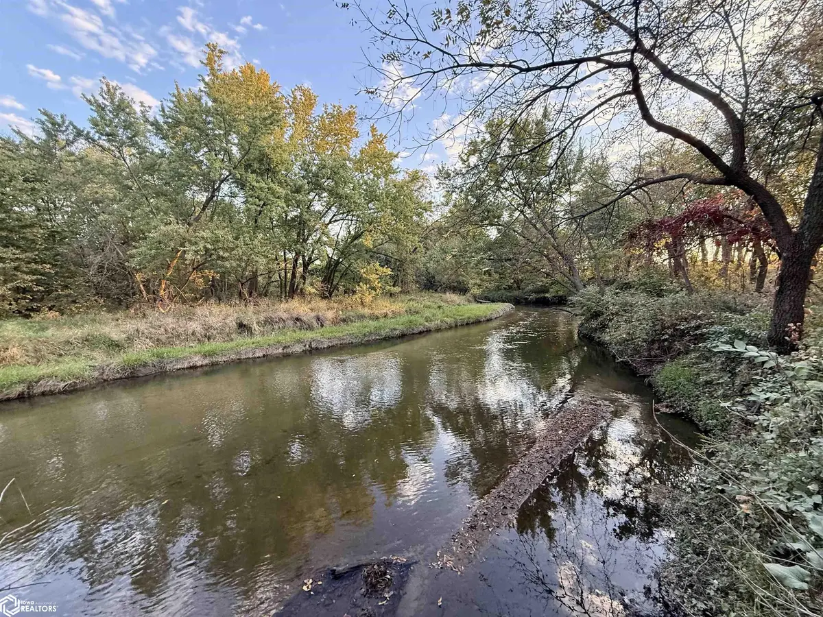 255th, Jefferson, IA 50129