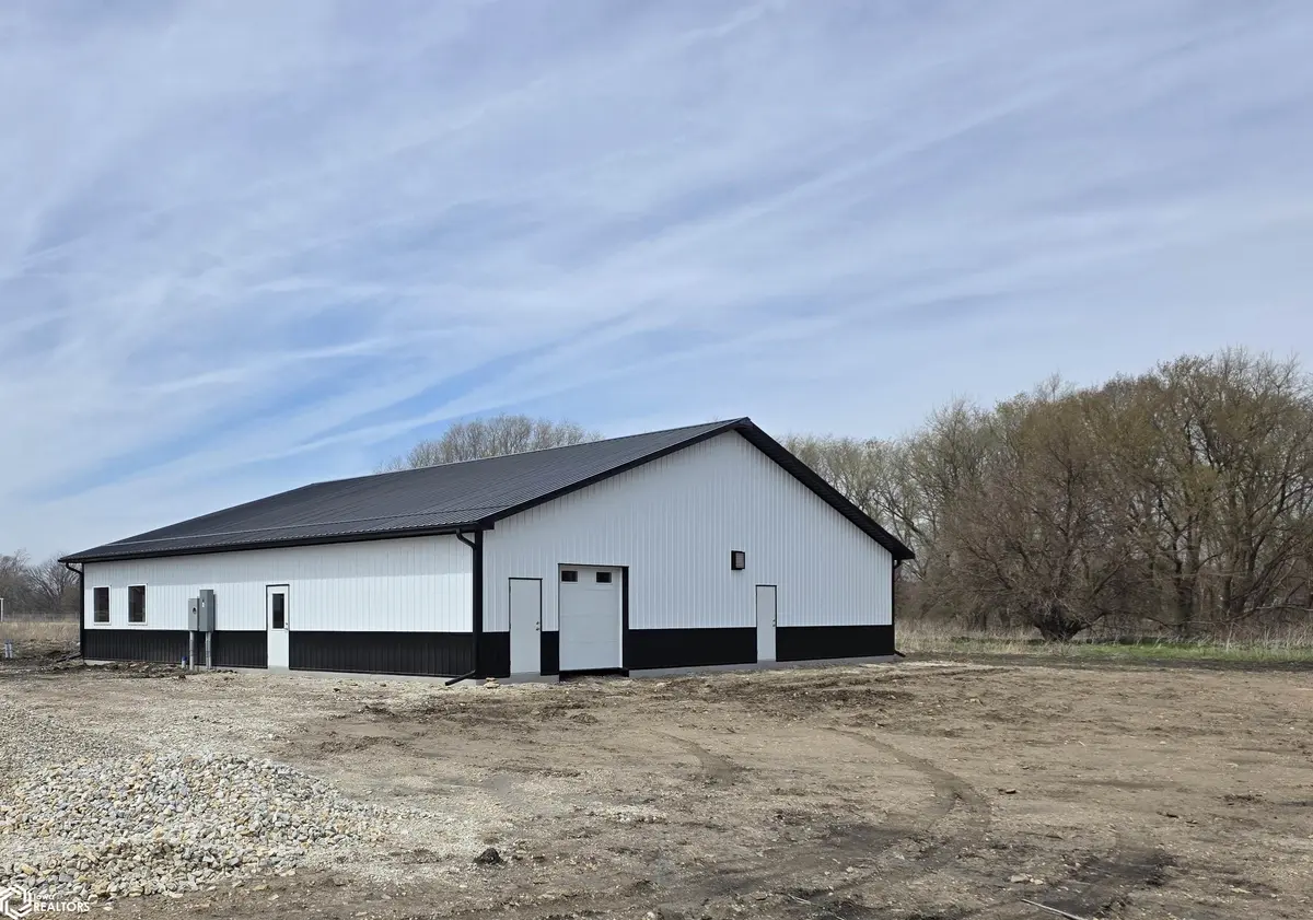 212 S High ST, Iowa Falls, IA 50126