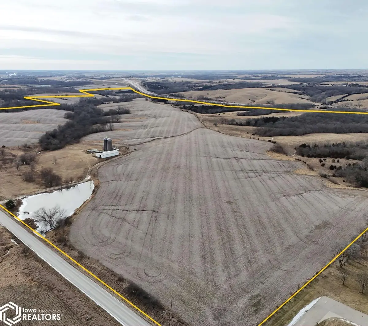 Hwy 152, Osceola, IA 50213