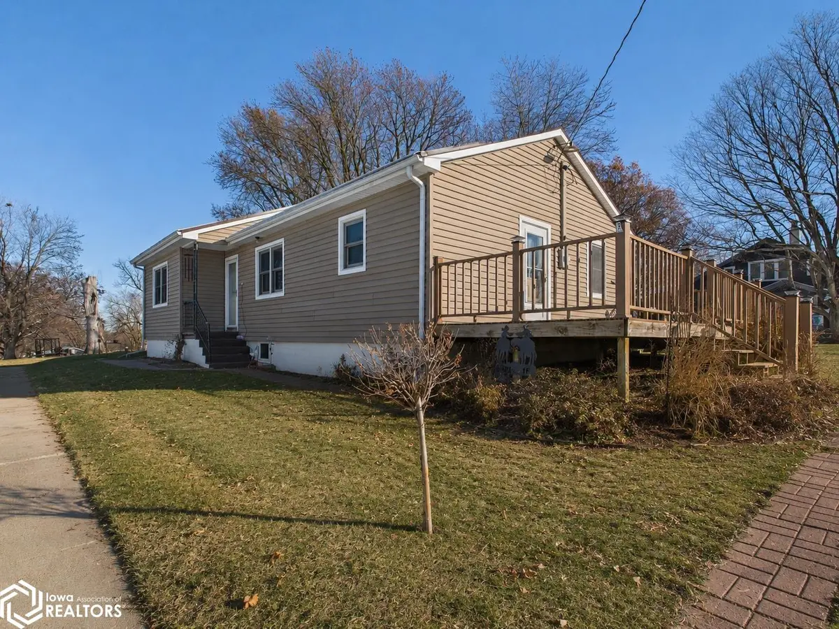 201 S First ST, Northboro, IA 51647