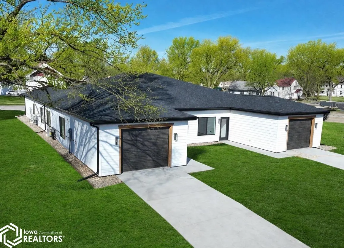 326 fox DR DR, Sac City, IA 50583