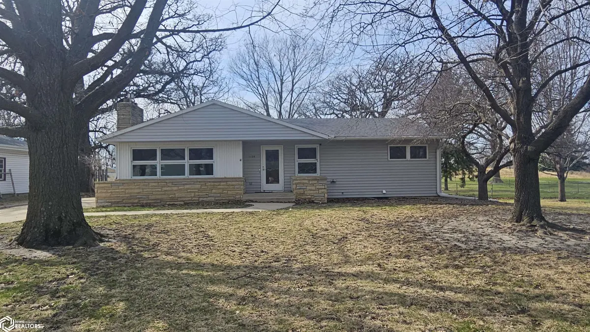 1125 McDuffie DR, Jefferson, IA 50129