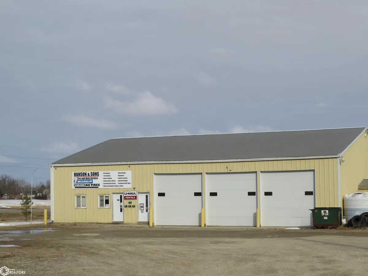 1291 Olive AVE, Hampton, IA 50441