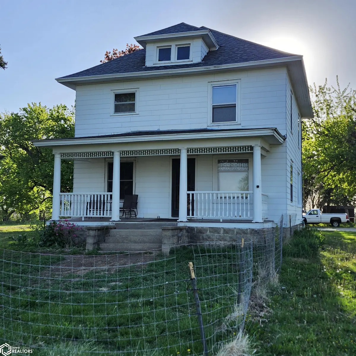 1574 Lincoln Ave, Humboldt, IA 50548