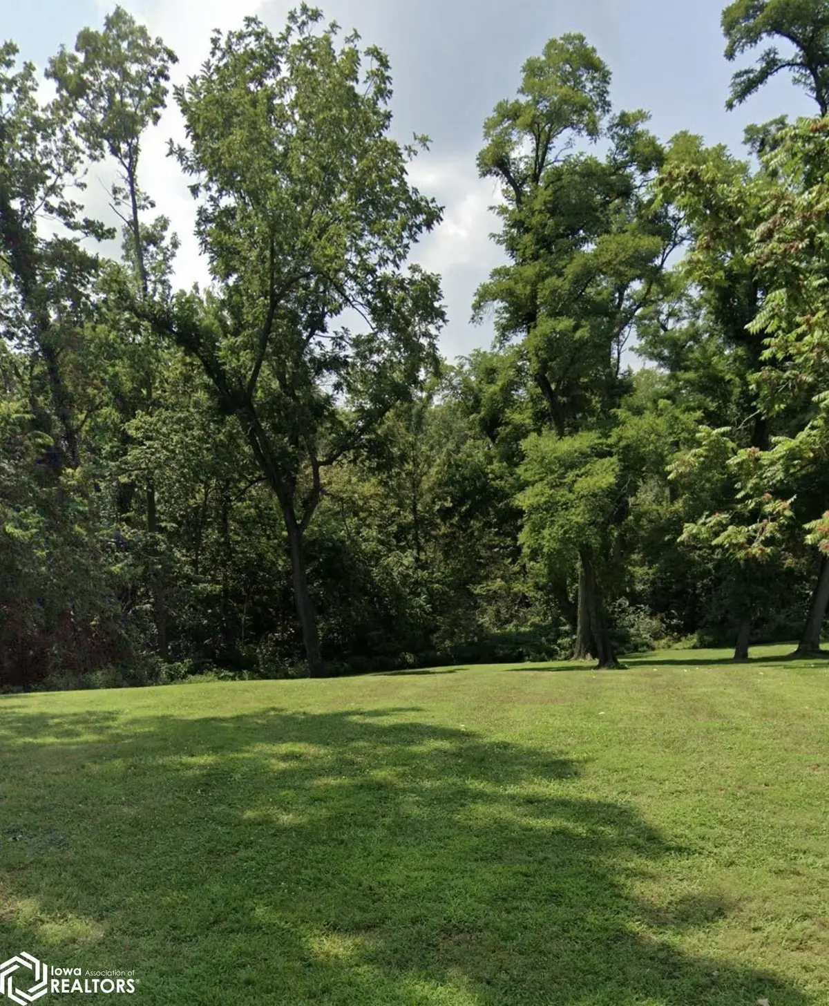 S bluff, Nauvoo, IL 62354