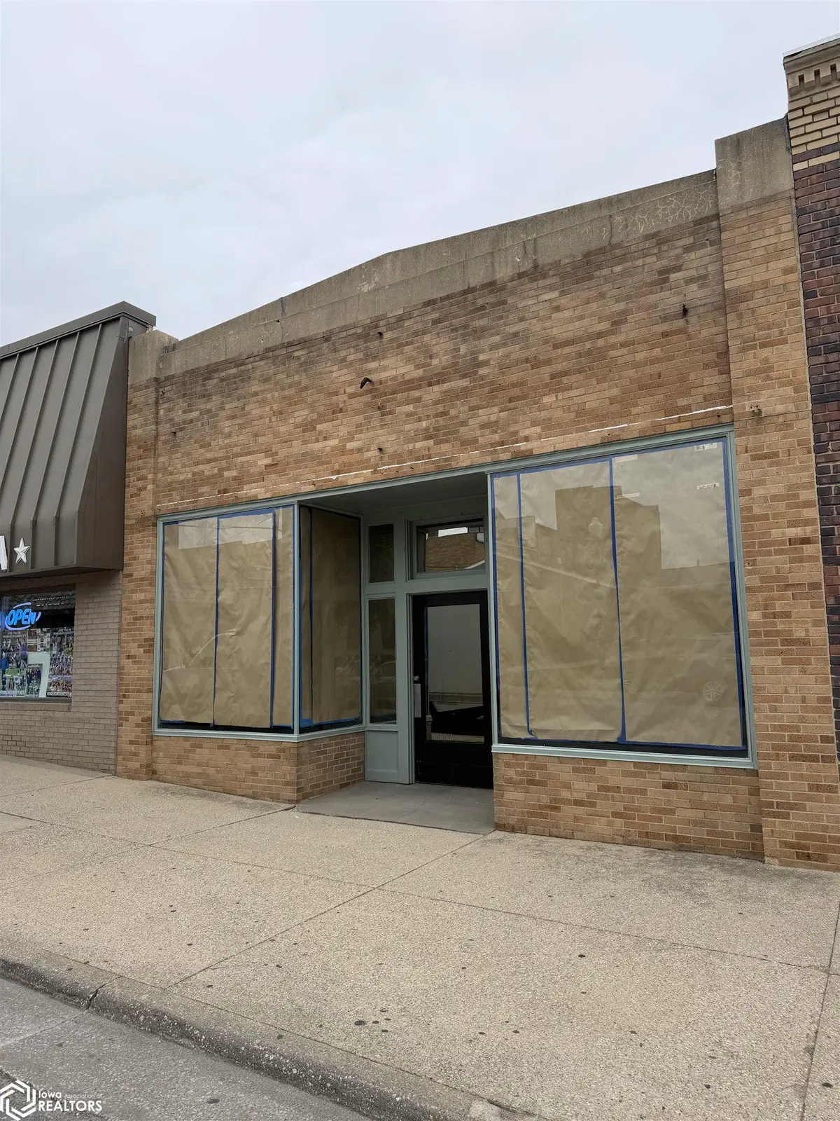 30 S 14th ST, Denison, IA 51442