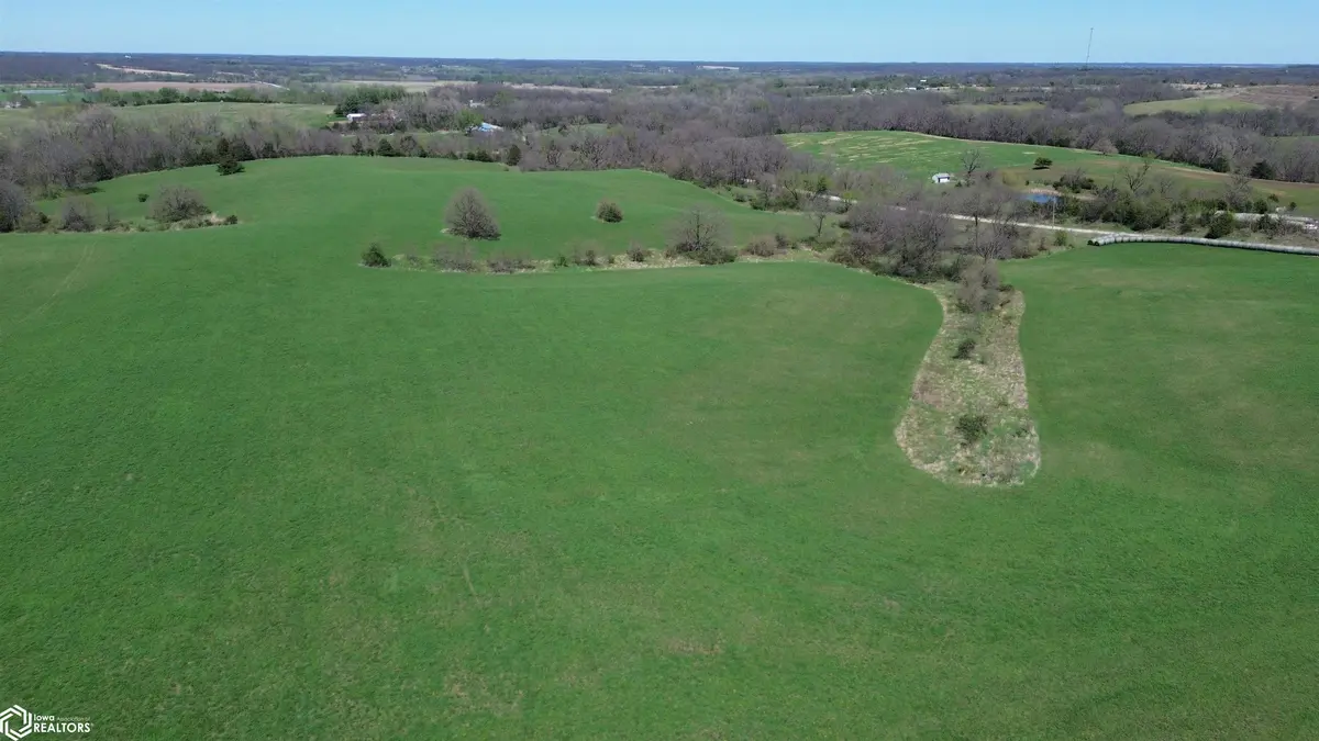 40 A Quail AVE, Floris, IA 52560