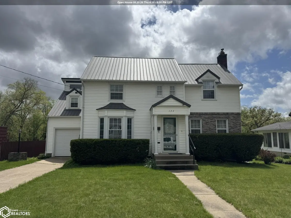 132 W Alta Vista AVE, Ottumwa, IA 52501