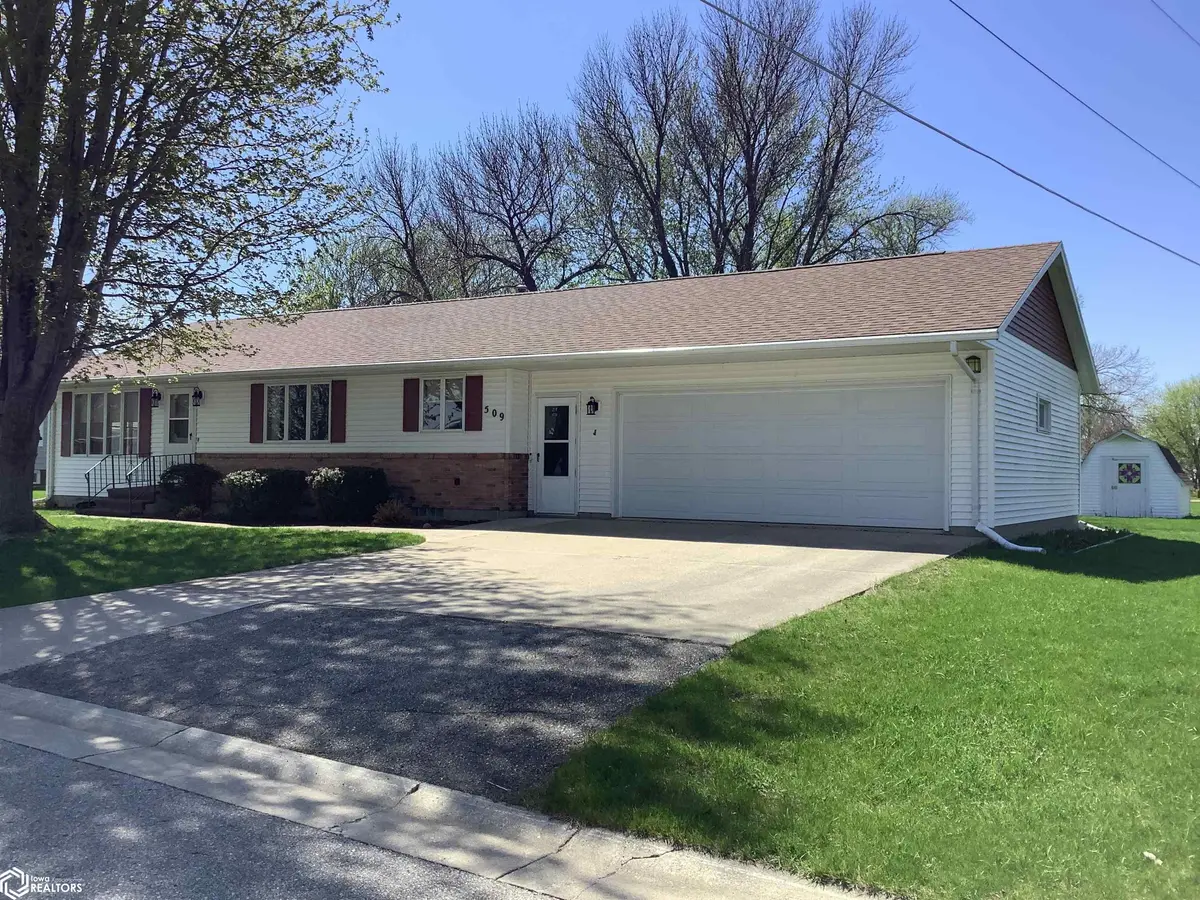 509 SW 2nd ST, Buffalo Center, IA 50424