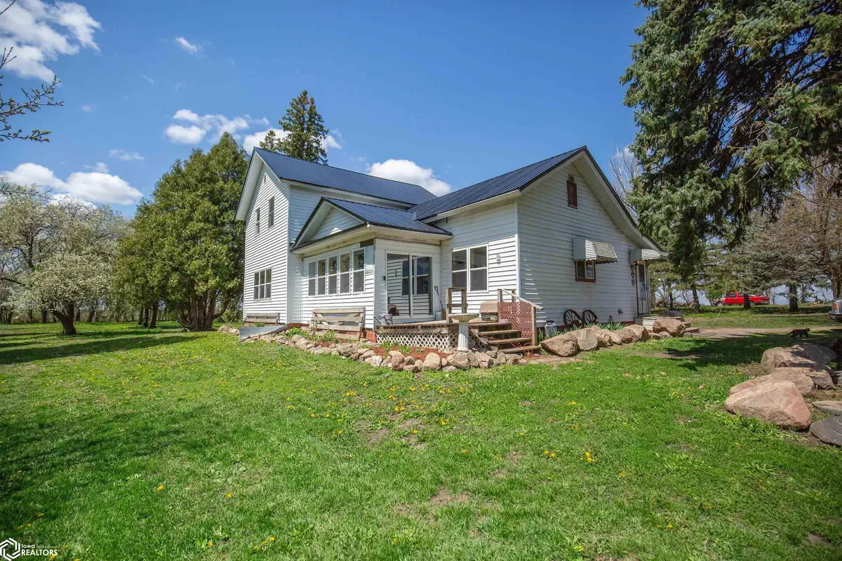 1403 300th ST, Burt, IA 50522