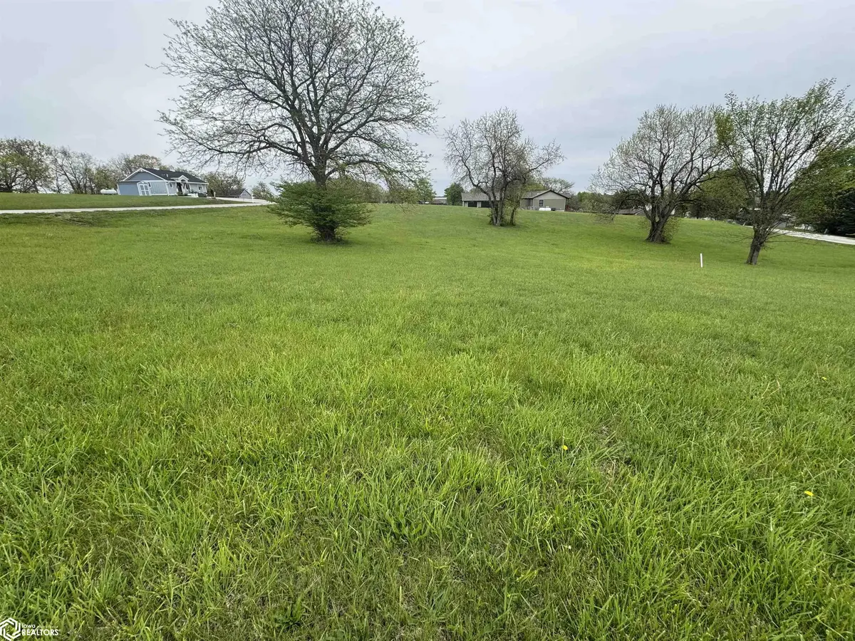 161,162,163 Crestview DR, Ellston, IA 50074