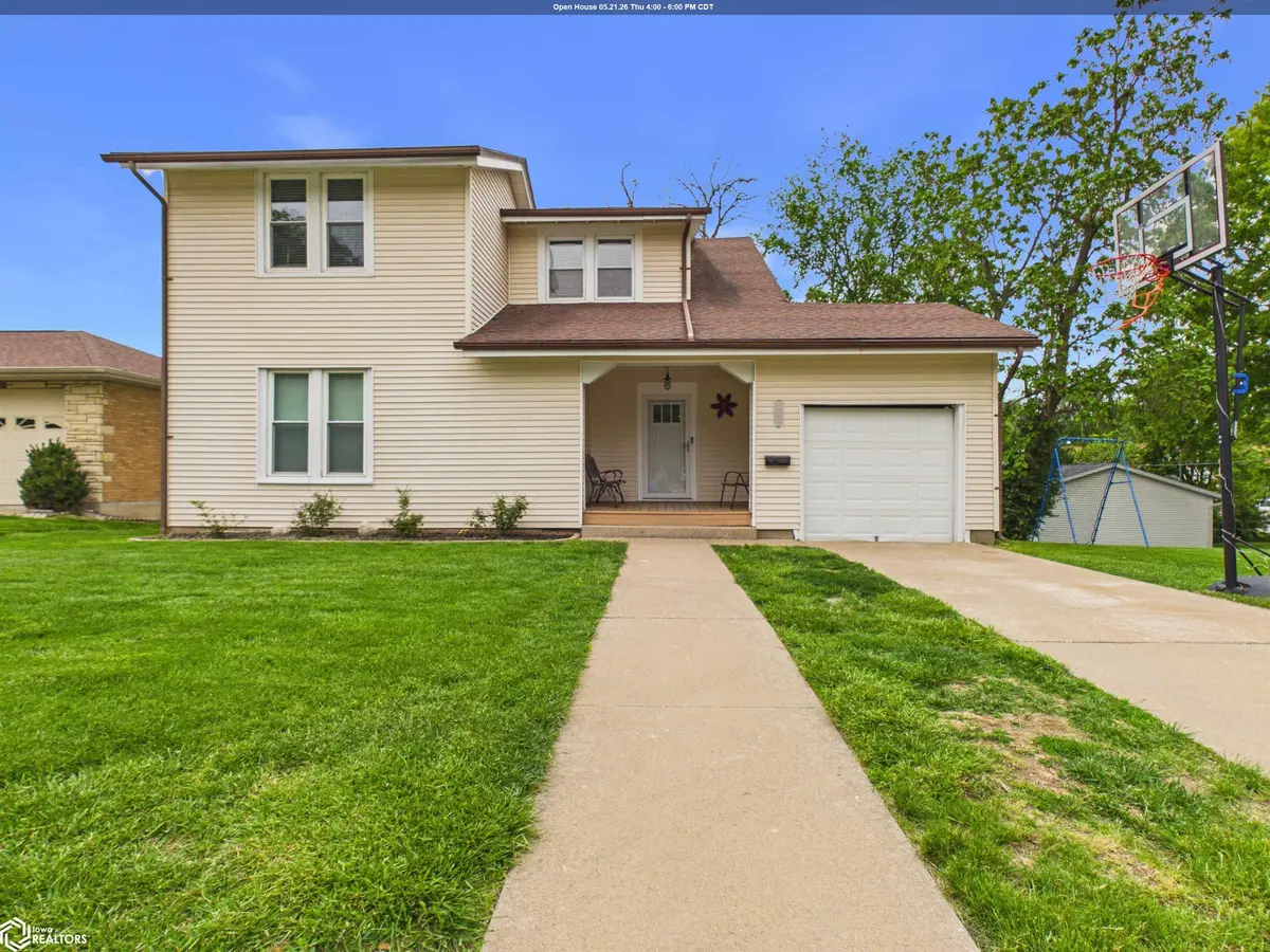 1008 Grand AVE, Keokuk, IA 52632