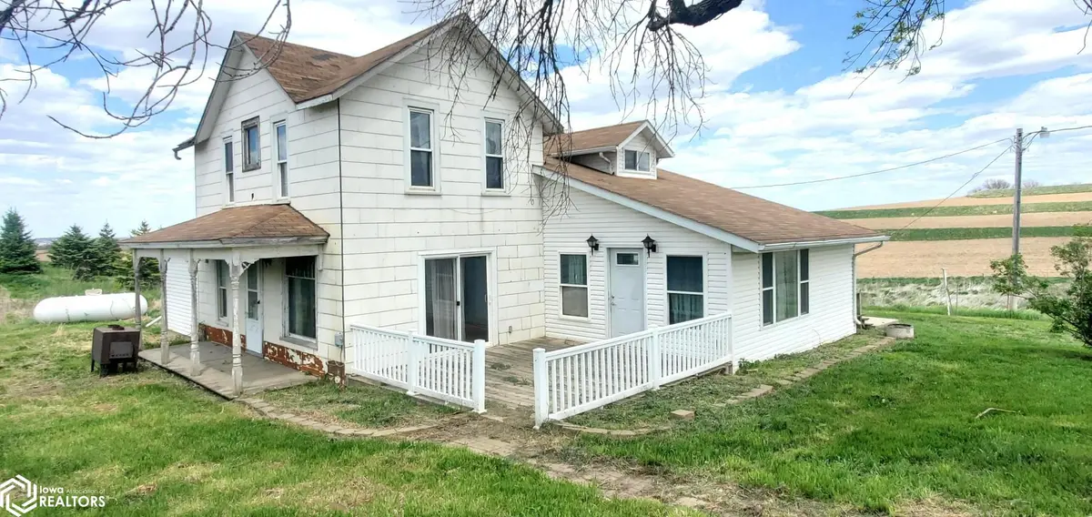 1556 320Th ST, Denison, IA 51442