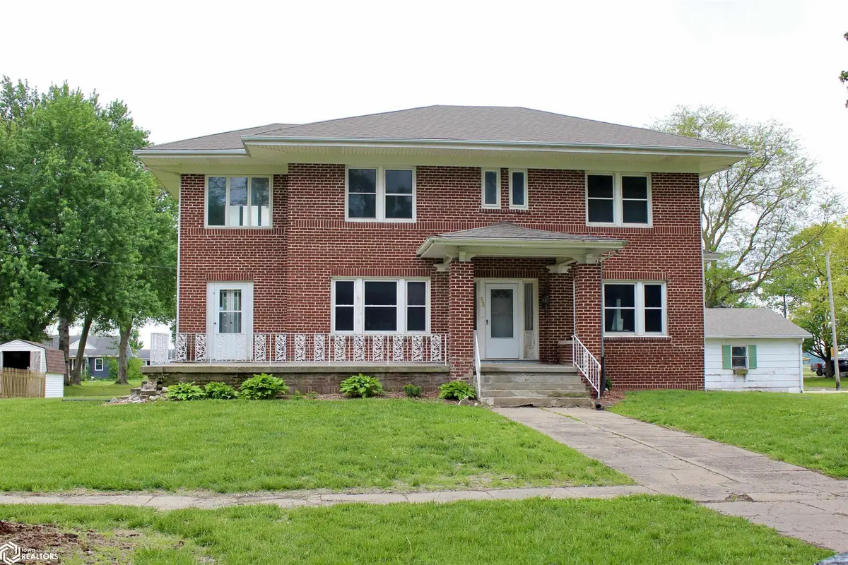 200 6Th ST, Griswold, IA 51535