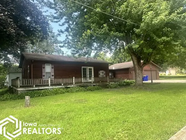 540 NE 2nd ST, Britt, IA 50423