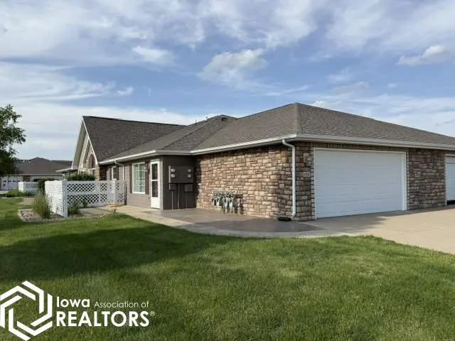 1701 E Deer Run LN, Mount Pleasant, IA 52641