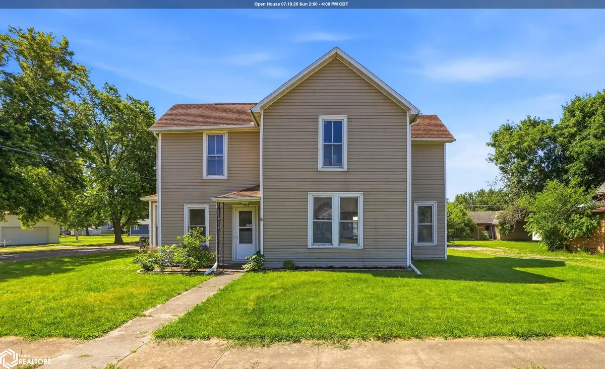 210 E Center ST, Winfield, IA 52659