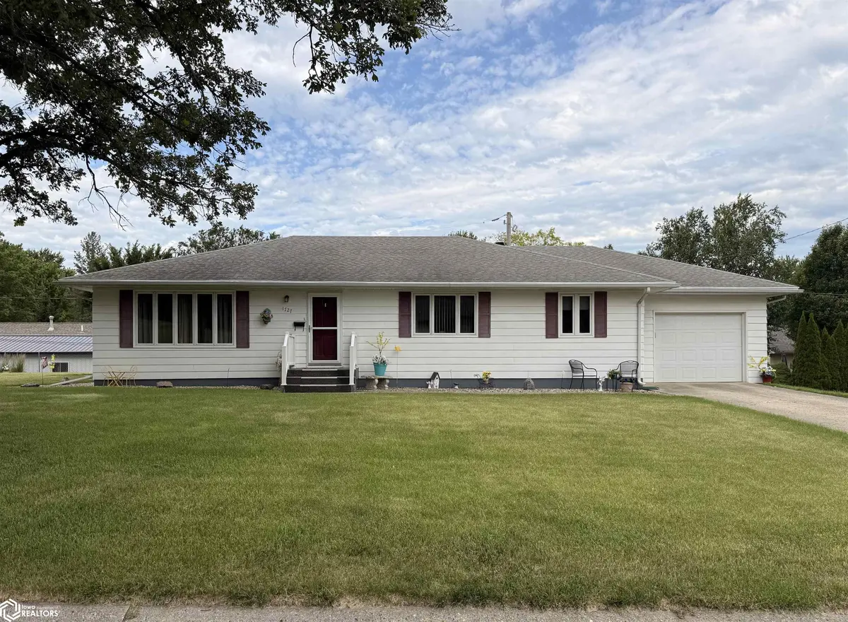 1727 Birch ST, Carroll, IA 51401