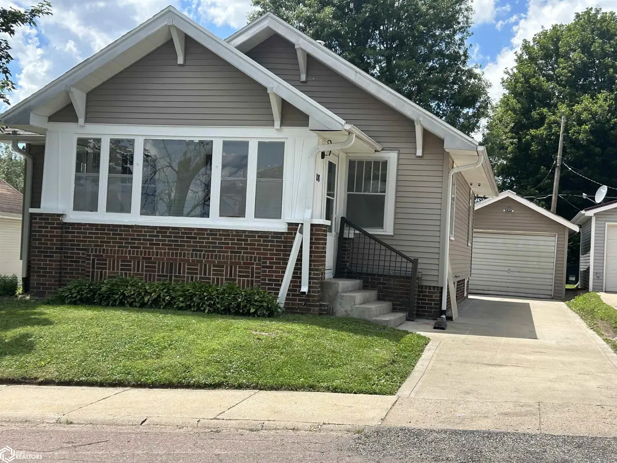 108 N 15Th ST, Marshalltown, IA 50158