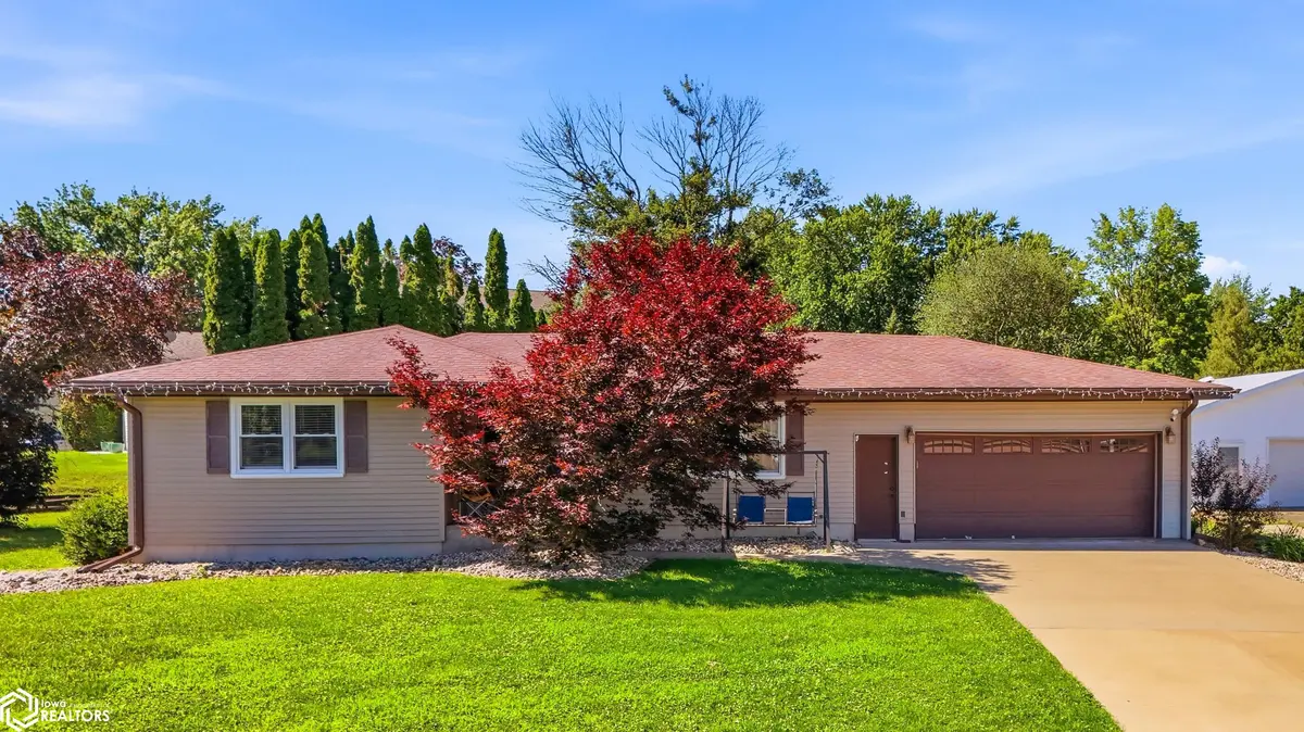 800 Terrace DR, Burlington, IA 52601