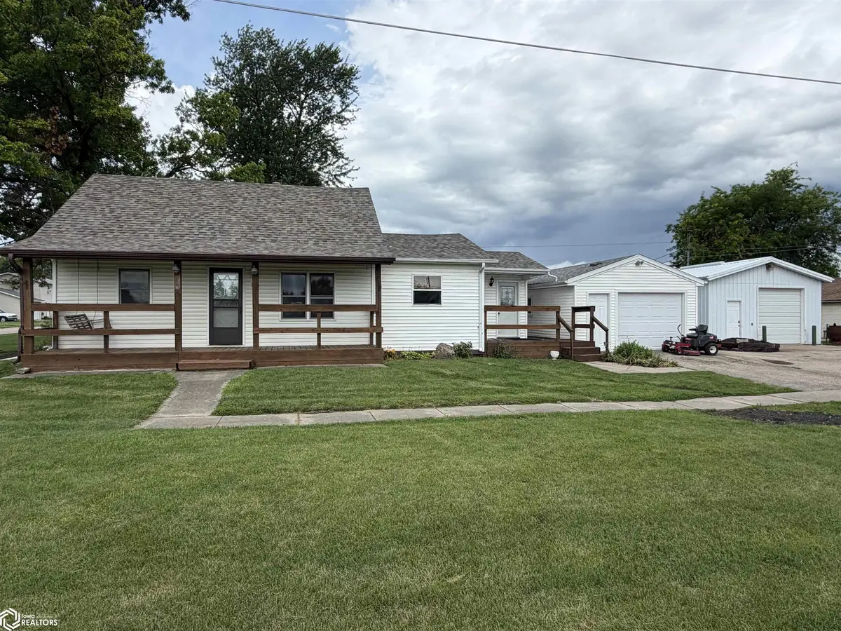 106 S Jeffrey ST, Le Grand, IA 50142