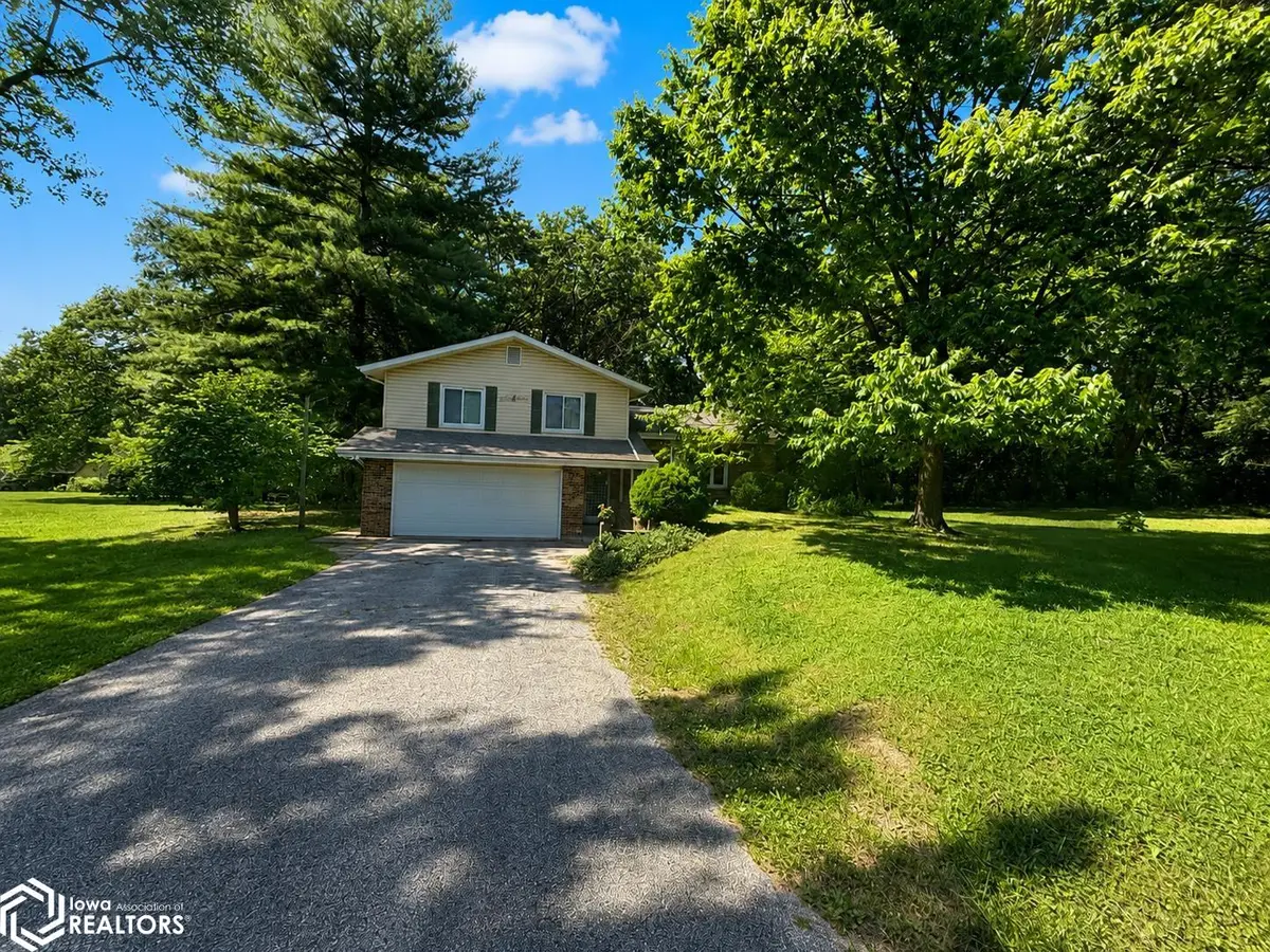 3 Marrae CT, Hamilton, IL 62341