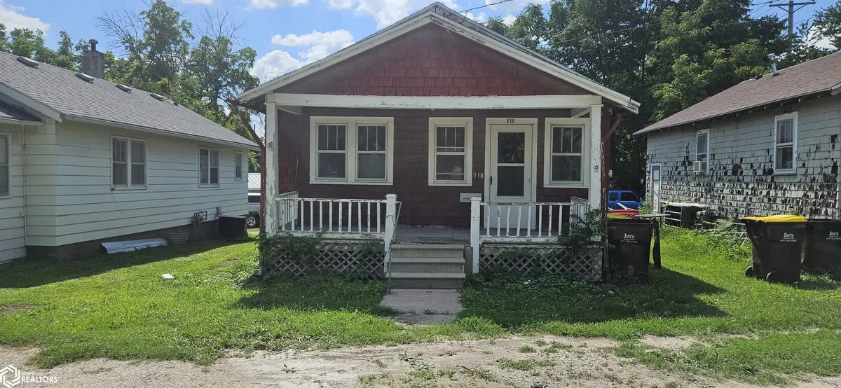 318 S Court ST, Osceola, IA 50213