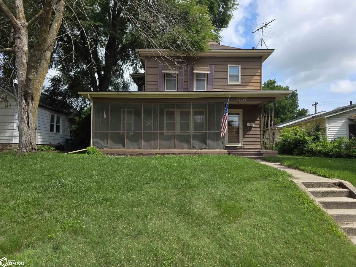 537 Bank ST, Webster City, IA 50595