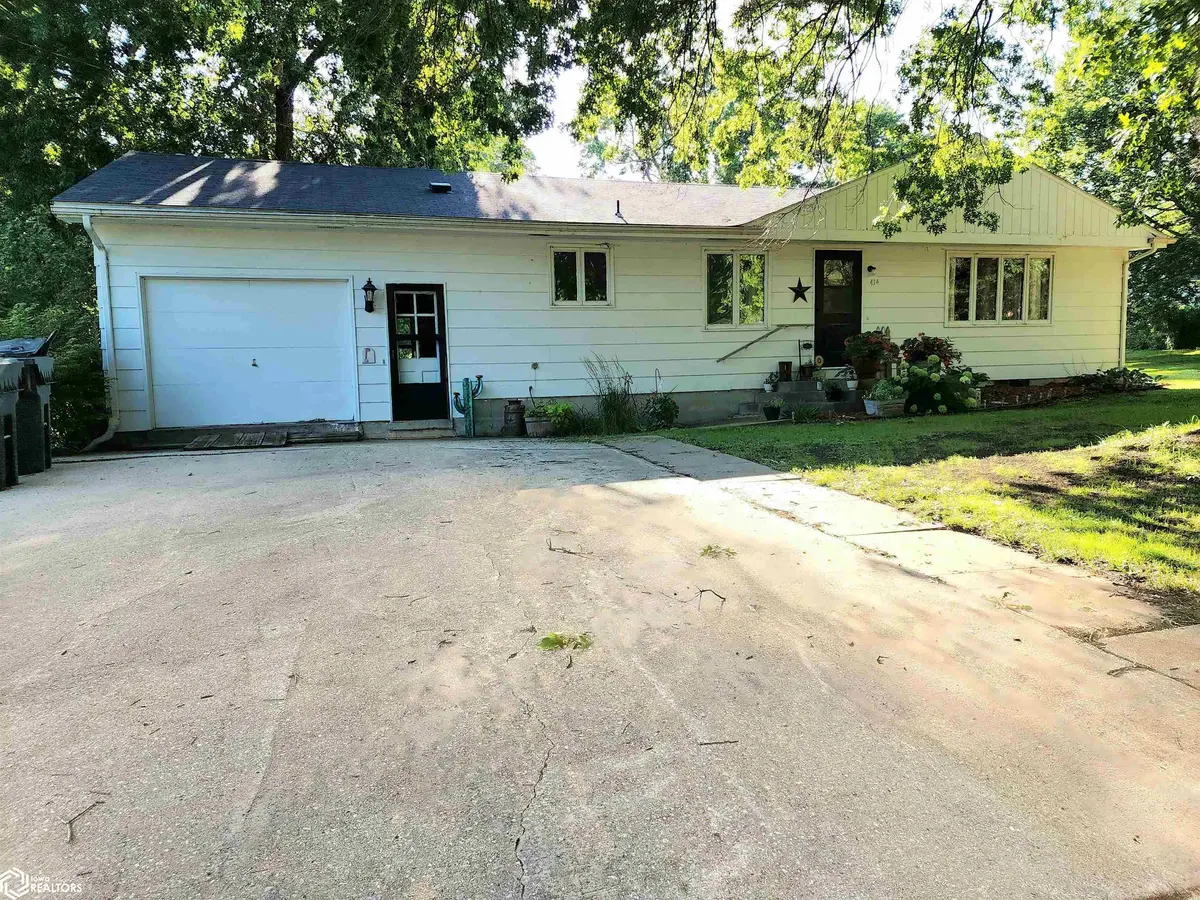 414 S Washington ST, Corydon, IA 50060