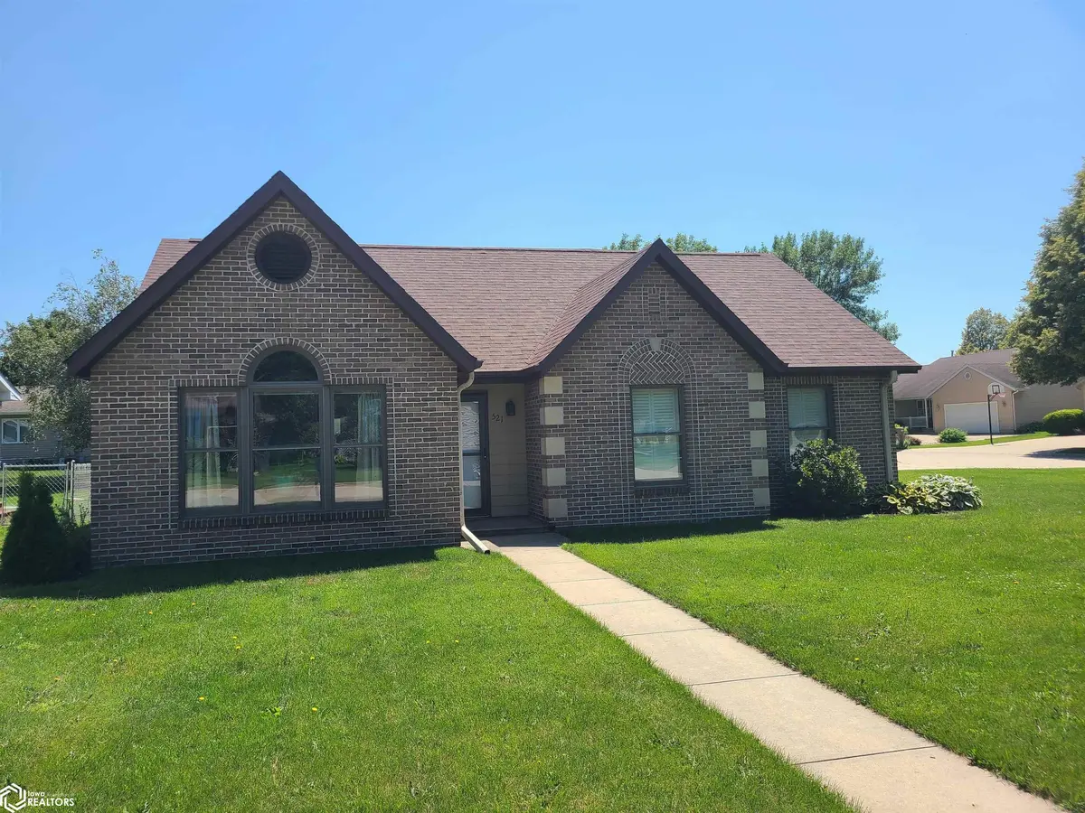 521 24th PL, Mason City, IA 50401
