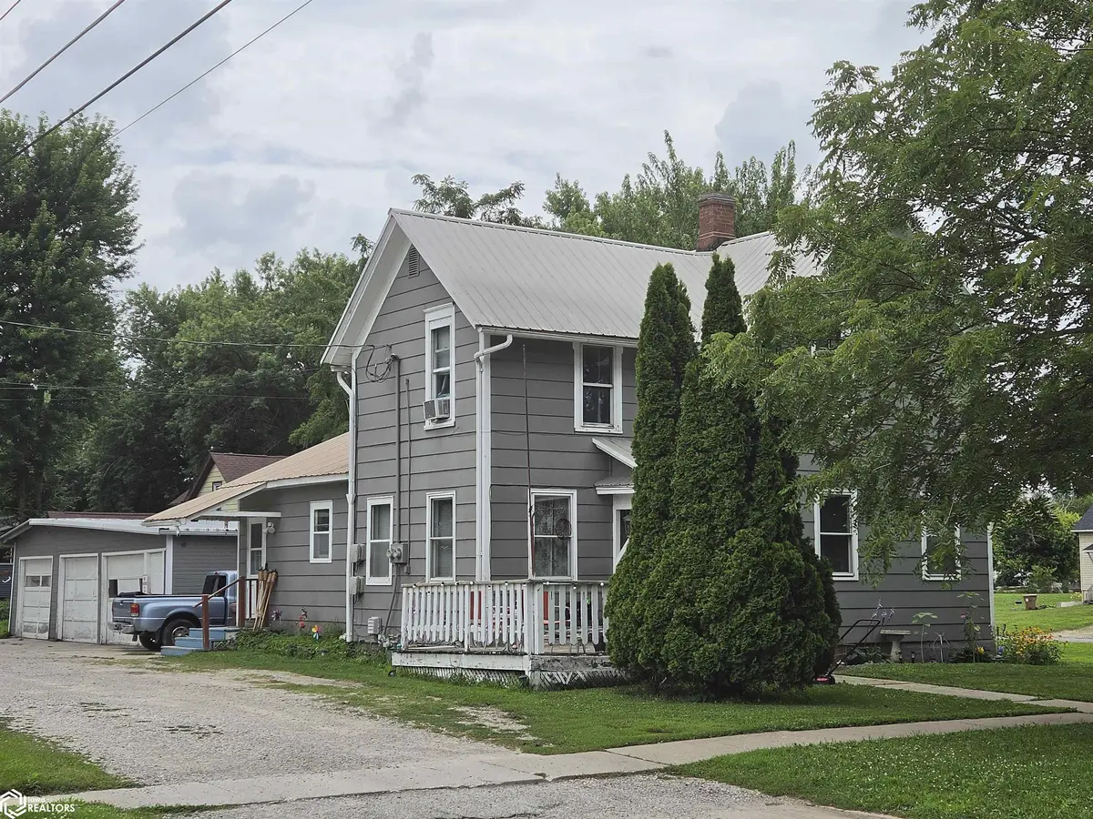 1110 Hamilton AVE, Grinnell, IA 50112